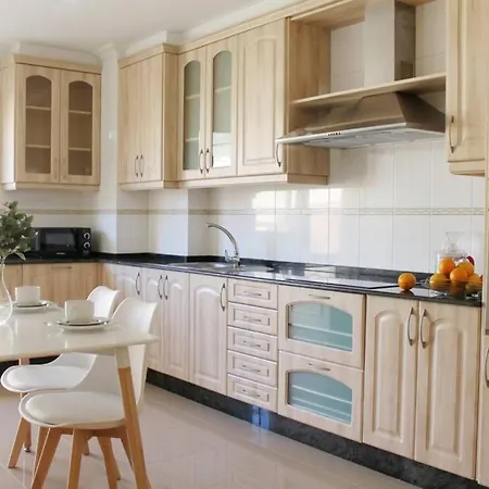 Piso Castelao Con Terraza Y Aparcamiento Privado Apartment