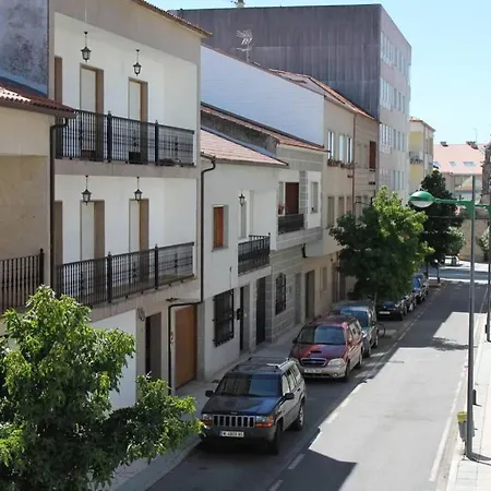 Piso Castelao Con Terraza Y Aparcamiento Privado *